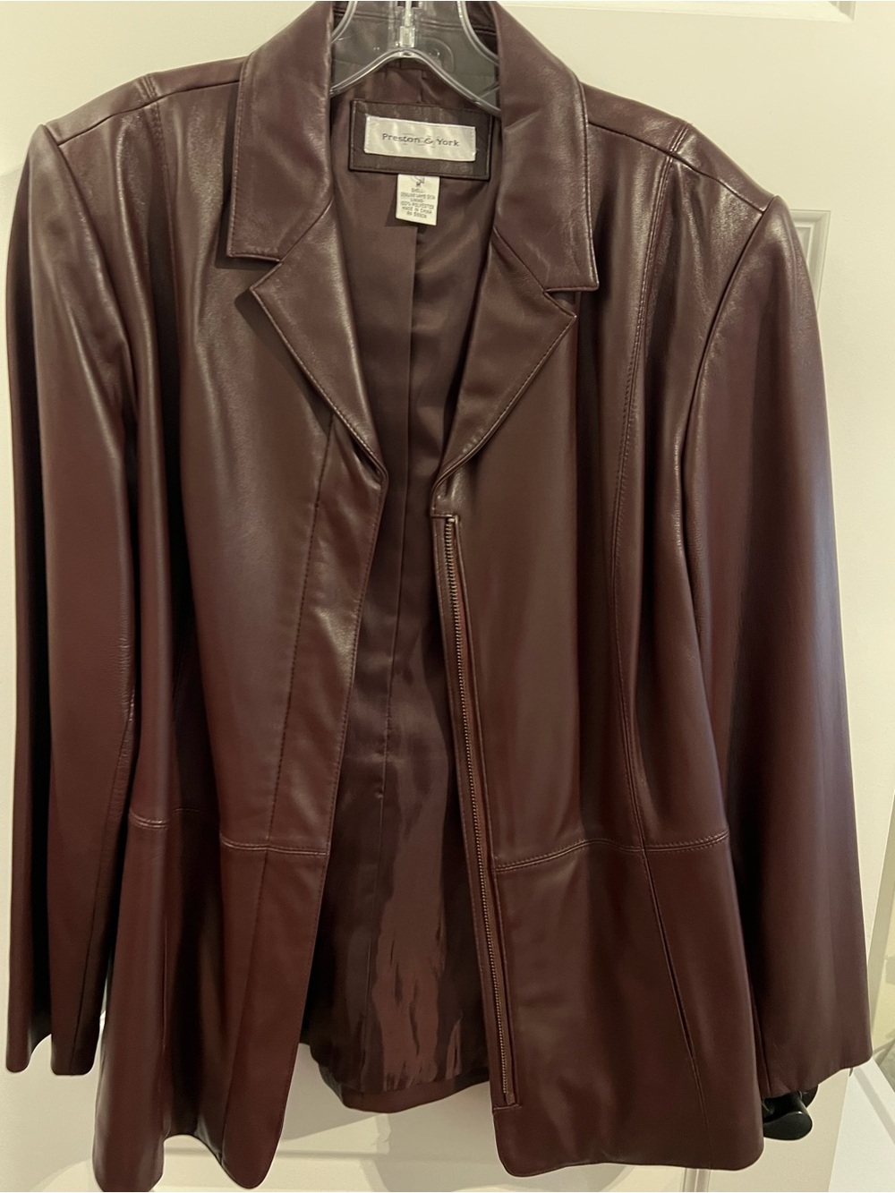 Preston & York Women’s Deep Brown Leather Jacket
